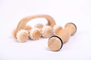 ידית עיסוי ורולר מעץ