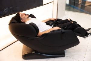 כורסת עיסוי OMER שחור / אפור – תמונה 11